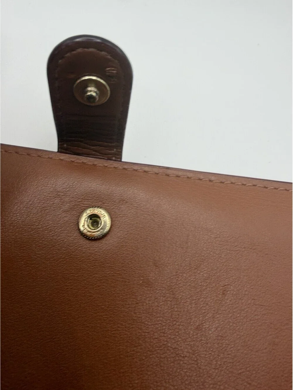 Coach Leather Wallet Brown Leather With Zipper And Gold Logo